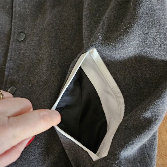 Arizona Jeans Men's Medium Gray Letterman Varsity Snap Wool Blend Jacket - Picture 7 of 10